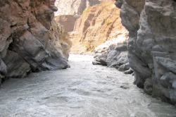 4-й каньон в нижнем ущелье - после порога  №30