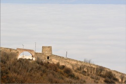 Одна из 28 сторожевых башен Сигнахской крепости